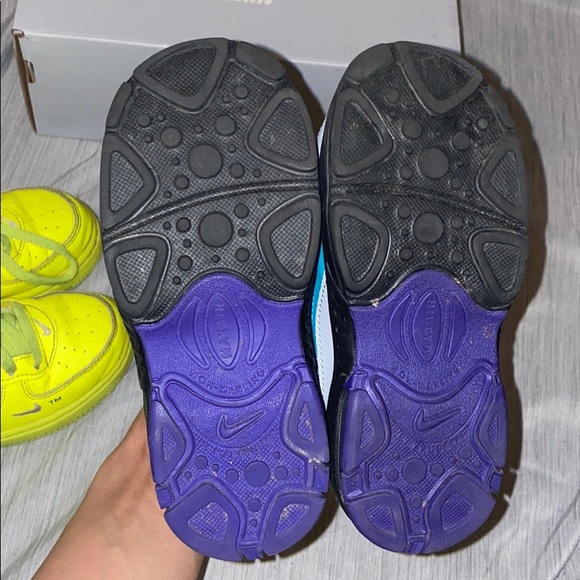 Nike Shoe Bundle Lot Size 9c - Picture 11 of 12